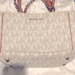 MK purse